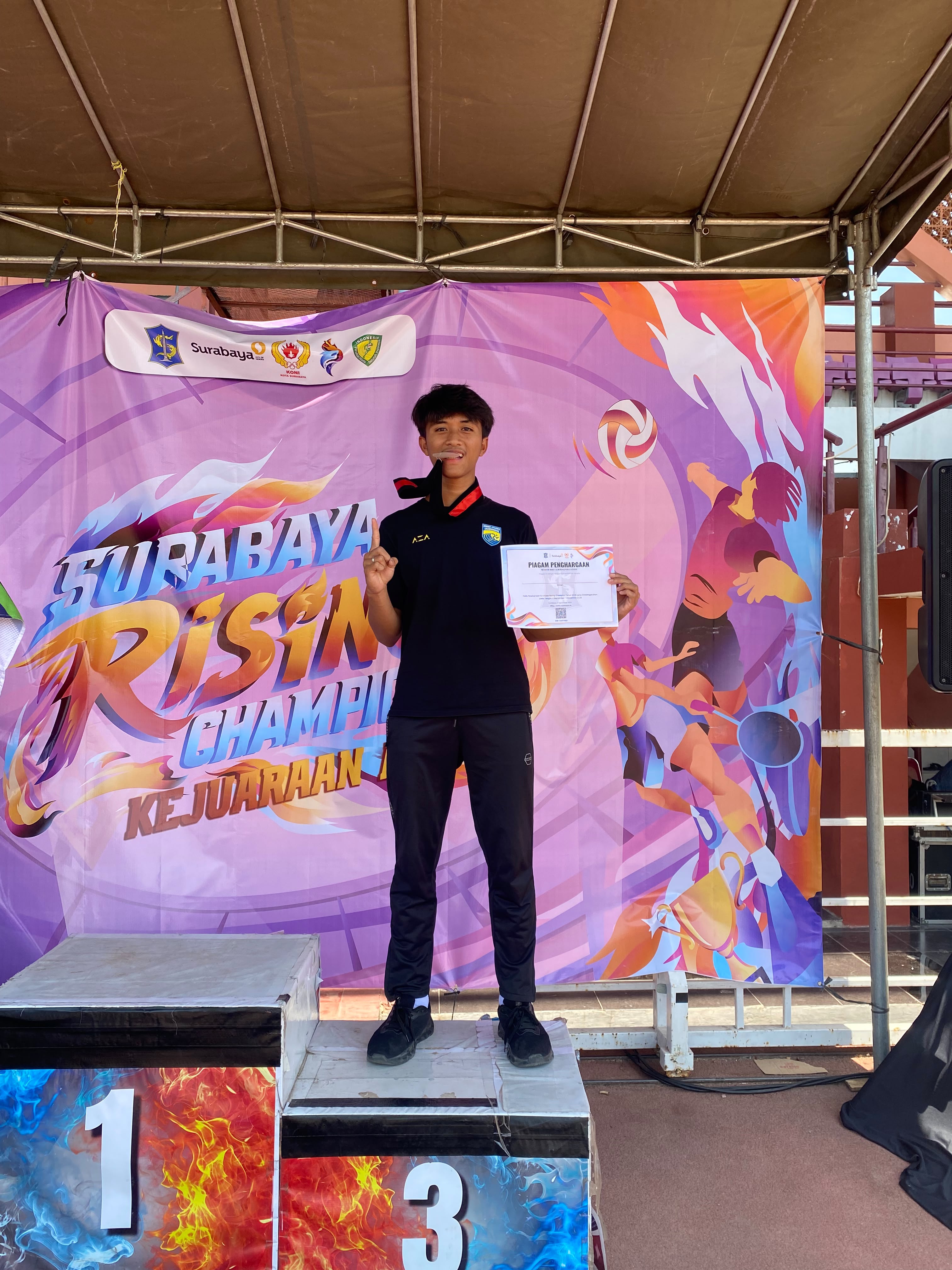 Juara 3 Atletik - Rising champion Kota Surabaya