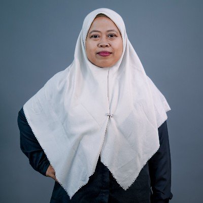 ENNI MARSARI, S.Pd