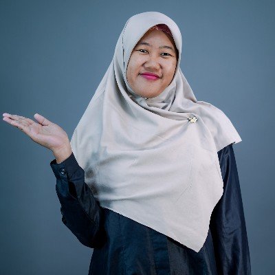 UMI AFIFAH, S.Pd
